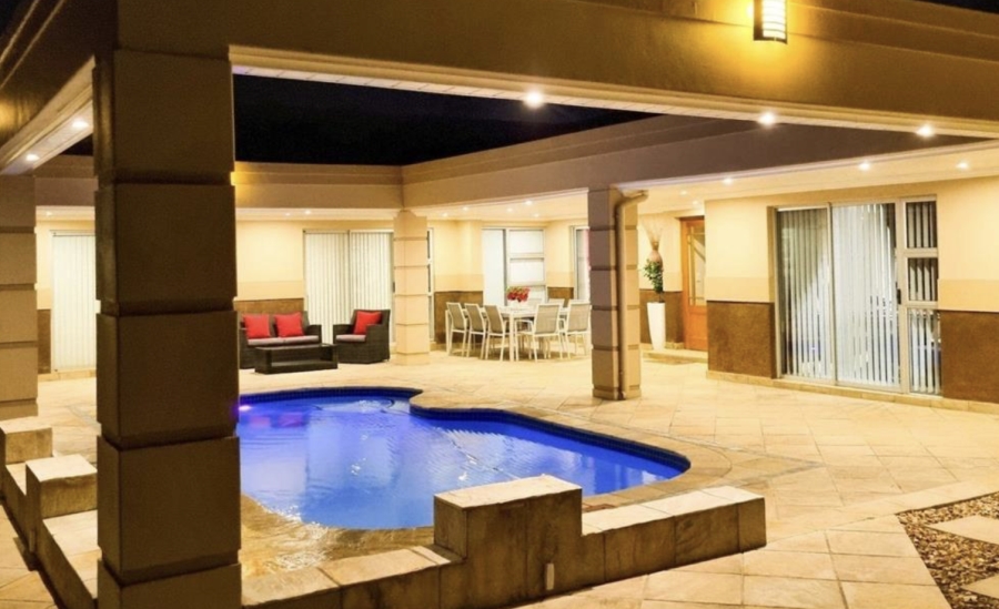 To Let 4 Bedroom Property for Rent in Rosendal Western Cape